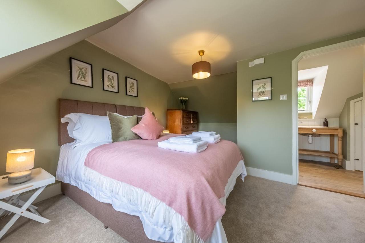 Heavenly 16Th Century Cottage In Pretty Rural Village - Swan'S Nest Boxford  Buitenkant foto